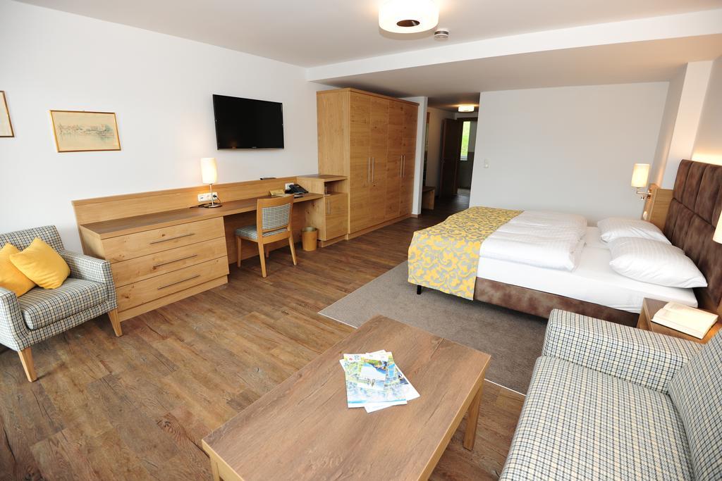 Seegasthof Hois'N Wirt - Hotel Mit Wellnessbereich Gmunden Zimmer foto